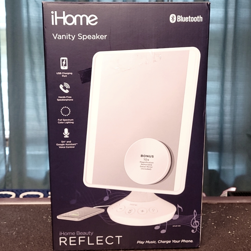 IHome vanity makeup mirror w/speaker